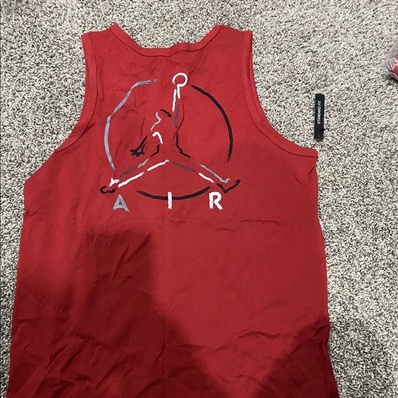 Brand new Nike tank top - Picture 2 of 3